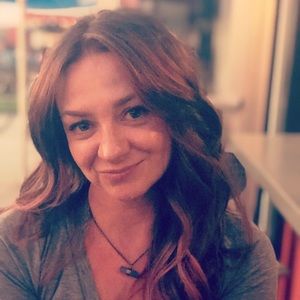 Meet your Posher, Laci